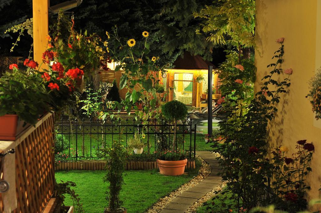 Sopron Eszter Apartman Exterior photo