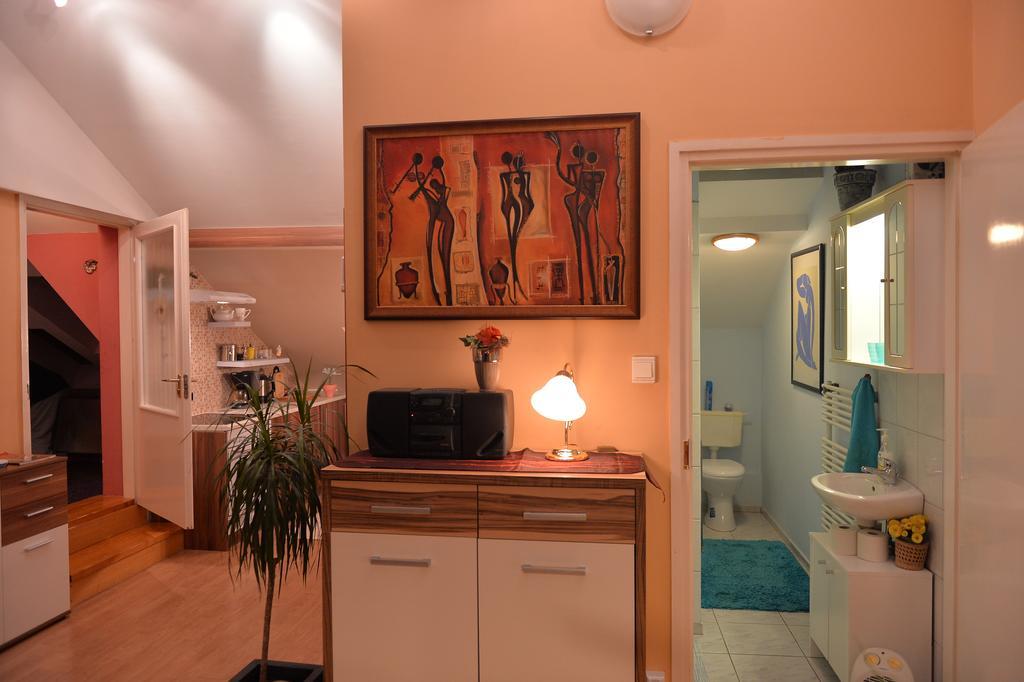 Sopron Eszter Apartman Room photo